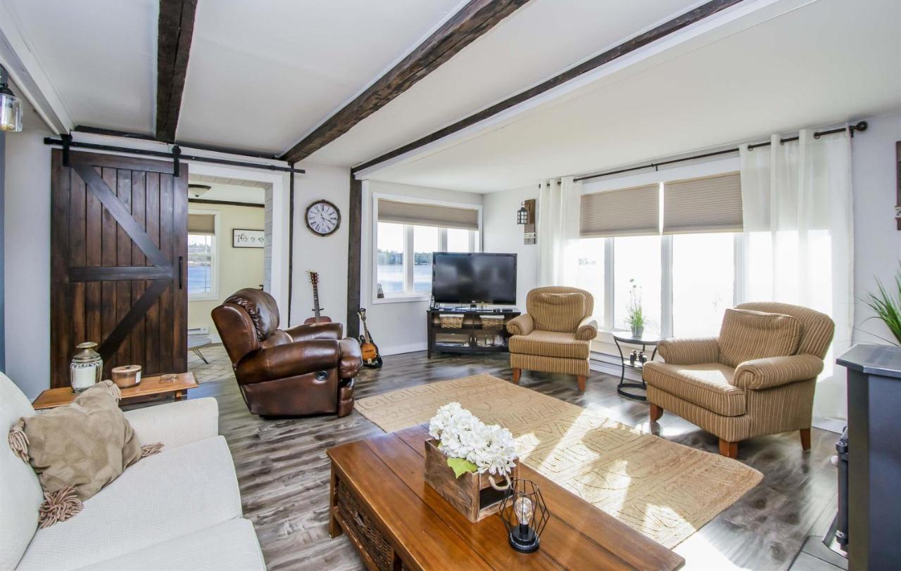 Atlantic Shores Retreat Villa Port Dufferin Exteriör bild